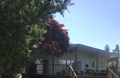 Okanagan-Similkameen House | Lakefront home on Skaha Lake with private dock.