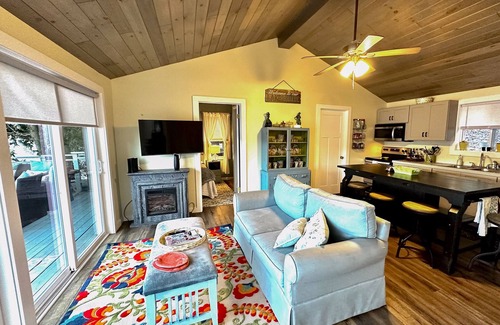 De Ruyter Cottage | Lakefront home with private dock, lake views, kayaks, grill, large covered deck