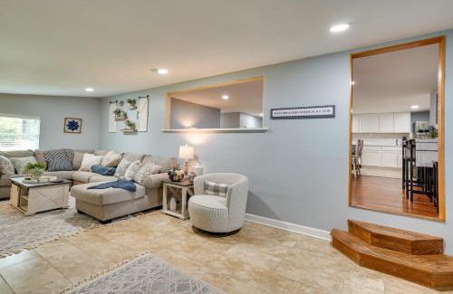Florida South Atlantic Coast House | Lakefront Home with Screened Porches in Frostproof!