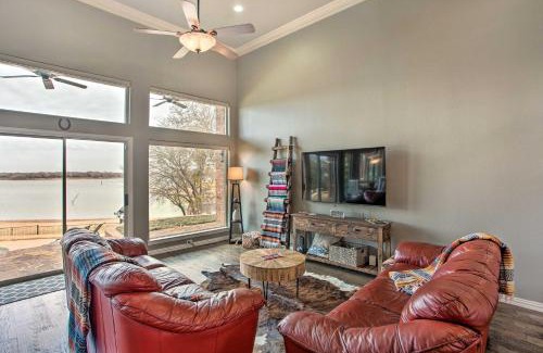 Little Elm House | Lakefront Little Elm Home with Private Pool!