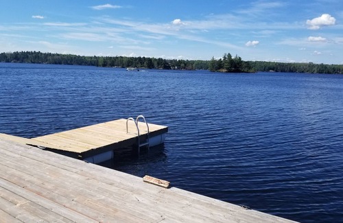 Twin Bay Cabin | Lakefront living / up to 18 people! 2 nearby lakefront properties in 1 booking