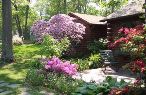 South Kingstown House | Lakefront Log Cabin nn2026: please Email us before sending Reservation Request