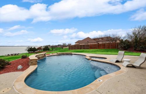 Wylie House | Lakefront Mansion with Pool and Cinema