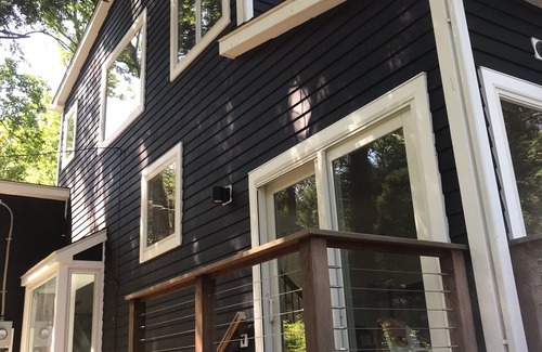 South Salem Cottage | Lakefront/nature retreat, 50 miles from NYC, close to Le Chateau (South Salem