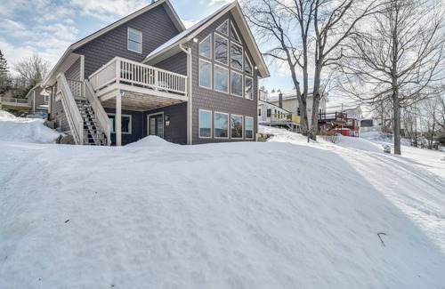 Errol Cottage | Lakefront New Hampshire Hideaway w/Deck & Views