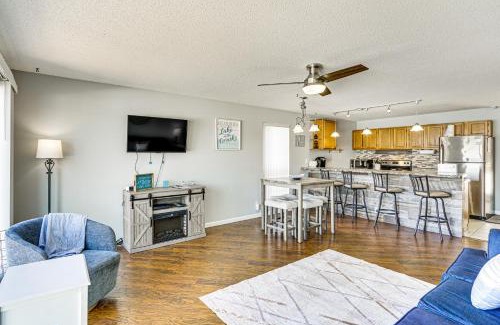 Osage Beach Apartment | Lakefront Osage Beach Condo with Balcony and Pool