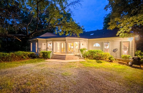 Wedowee House | Lakefront, private, shaded, large water view, kayaks, boat ramp, FREE CLEANING