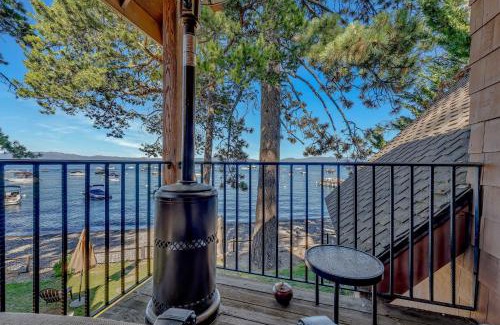 Homewood House | Lakefront Retreat Across from Homewood Resort