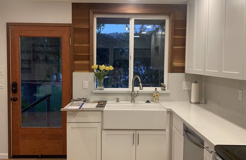 Kelseyville House | Lakefront Retreat! Beach, Dock, Lawn on Clearlake