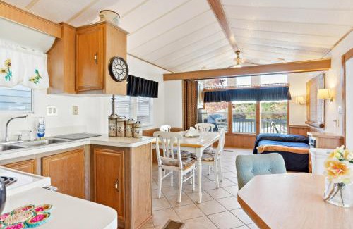 New London House | Lakefront Retreat in Badin Shores Resort home