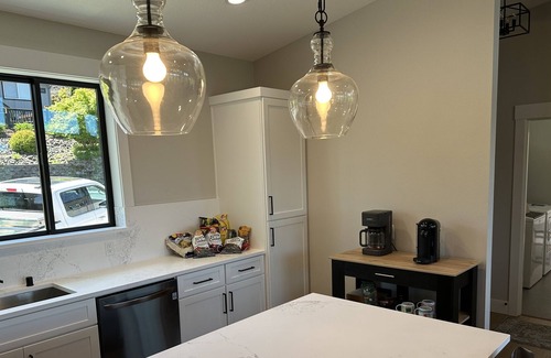 Mayfield House | Lakefront Retreat: New Construction Lake House with Breathtaking Mayfield View