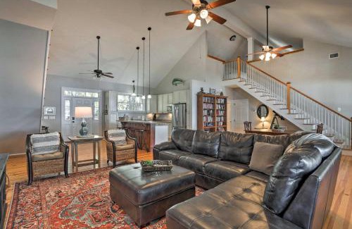 Russellville House | Lakefront Retreat with Game Room and Private Dock!