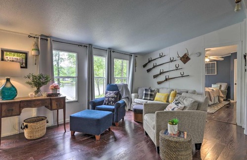 Milledgeville House | Lakefront Sparta Home Fire Pit, Dock and Kayak