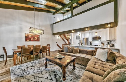 South Lake Tahoe House | Lakeland Village #412 - 4 BR plus loft and 3 BA. 12 max