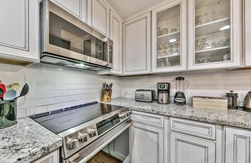 South Lake Tahoe House | Lakeland Village #412 - 4 BR plus loft and 3 BA. 12 max