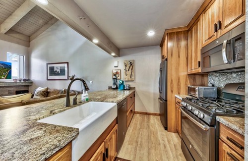 South Lake Tahoe House | Lakeland Village #476 - 2 BR Plus Loft