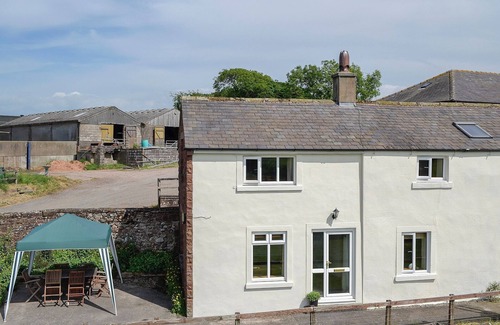 Egremont Cottage | Lakes, mountains or beaches - how about the best of all three.