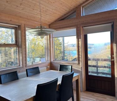 Selfoss House | Lakeside cabin in Thingvellir #4