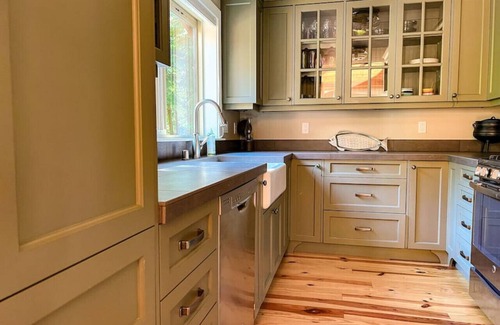 Lummi Island Cabin | Lakeside Cabin in the Trees with Views and Hot Tub