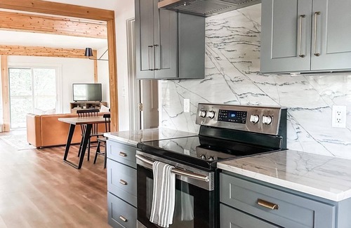 Nashville Cabin | Lakeside Cabin - Serene Retreat with Lake Monroe Views + Wraparound Deck