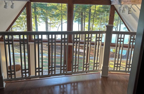 Liberty Ski Chalet | Lakeside Chalet w/dock and King bed!