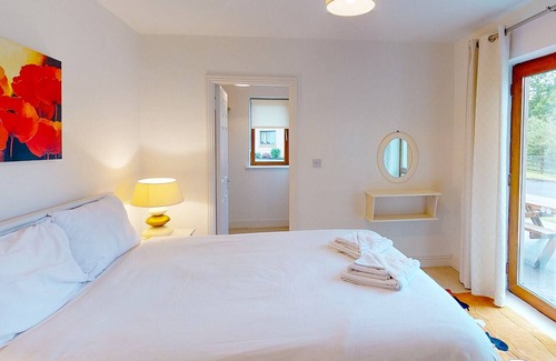 Killaloe House | Lakeside Holiday Homes - Type B