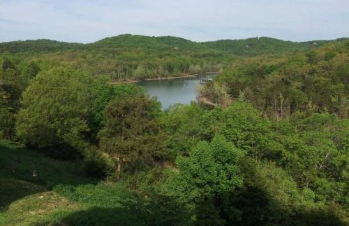 Indian Point Apartment | Lakeside Laziness 28-4 By SDC, Big Deck, Pool, Hot Tub, Pets Ok, Resort On Lake