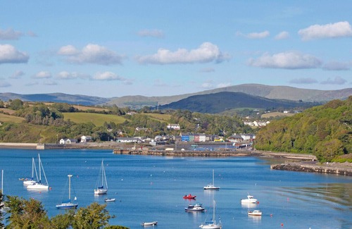 Bantry Cottage | Lakeside Lodge Bantry