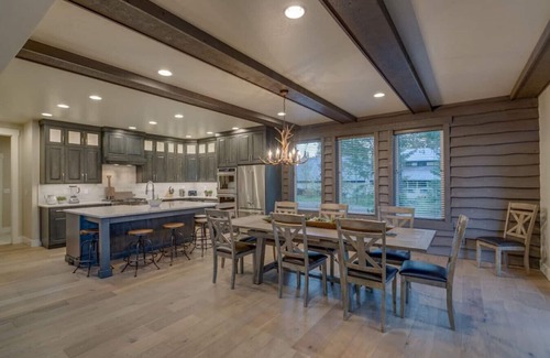 Tamarack Resort Cabin | Lakeside Retreat · Lake Front Paradise Cabin with Private Boat Dock
