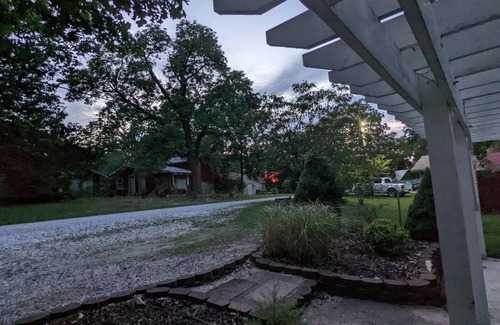 Warsaw Cabin | Lakeside Retreat: Serene 3-BR Cabin Nestled in Woods by Truman Lake