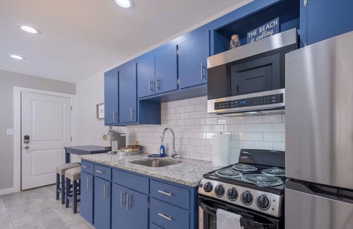 Bridgman Condo | Lakeside Serenity: One-Bedroom Villa