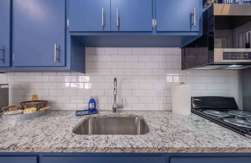 Bridgman Condo | Lakeside Serenity: One-Bedroom Villa