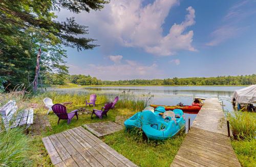 Deerwood House | Lakeside Solitude - Main House