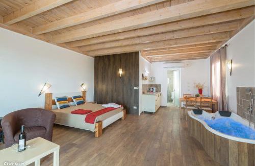 Ne'ot Golan Apartment | Lakeside Terrace