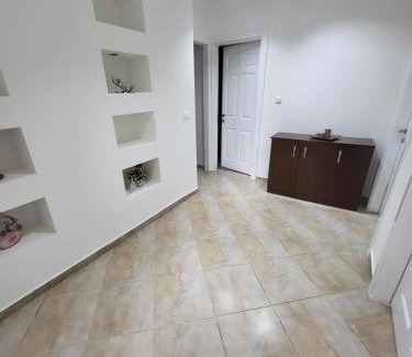 Udenisht Apartment | Lakeside View Apartment