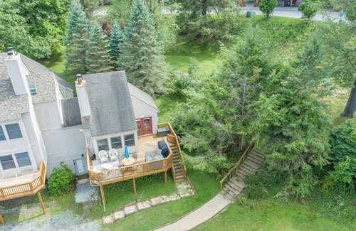 Thayerville Condo | Lakeview 2-bedroom condo with wood fireplace