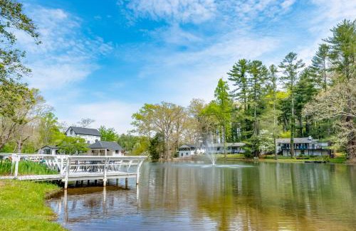 Flat Rock Hotel | Lakeview Cottage - Unit 305