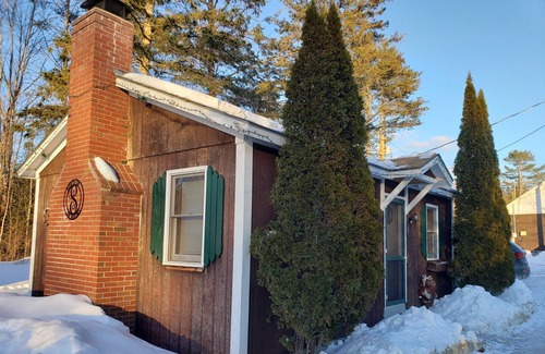 Whitefield Cottage | Lakeview Cottages on Mirror Lake Cottage # 3, Whitefield, NH
