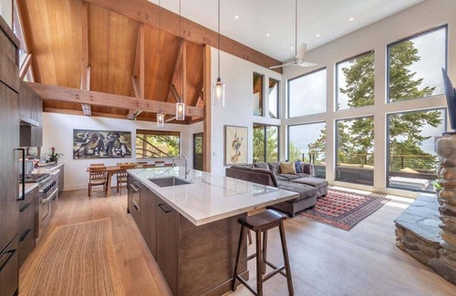 Lake Forest House | Lakeview Delight in Dollar Point Tahoe City
