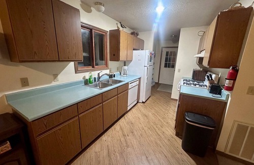 Au Gres Apartment | Lakeview & Wildlife in Au Gres