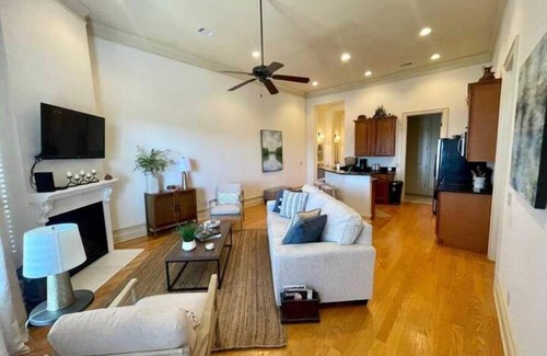 Dadeville Condo | Lakeview with stunning views, private balcony