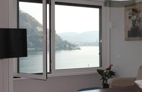 Como Apartment | Lakeviewcabin - Apartment With Lake View