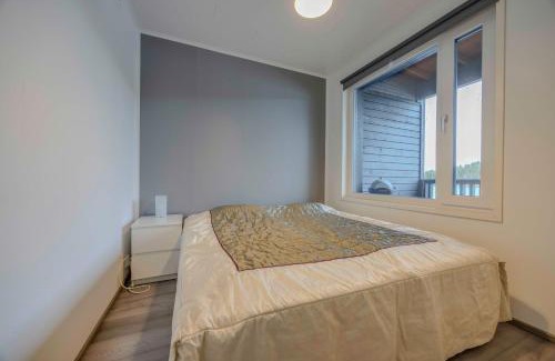 Kehys-Kainuu Apartment | LakeVillas B4 - sis 4 kpl hissilippuja