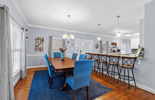 Henrico House | Lakin' Memories, 2 Kitchens, Detached Game Rm/Gym, Lakin' Memories, 2 Kitchens, Detached Game Rm/Gym