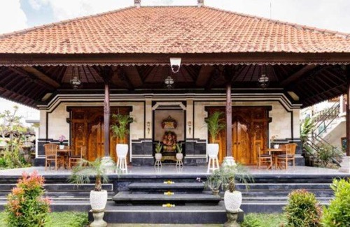 Delod Peken House | Laksmi Homestay
