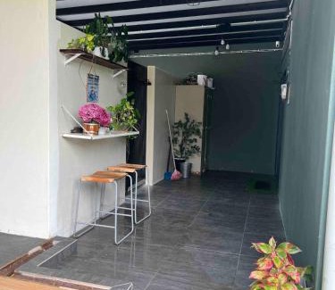 Peramu Permai House | Laman mahinun homestay