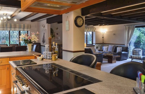 Addlethorpe Cottage | Lambourne House - UKC2831