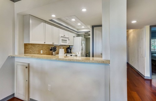 Sunset Beach Condo | Land's End 204 building 11 Beach Front|Close to pool|Amazing View