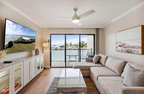 Sunset Beach House | Land's End 4-204 Bay Front - Premier