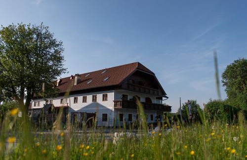Sankt Georgen im Attergau Hotel | Landgasthof Spitzerwirt